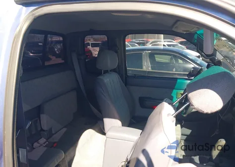 1999 Toyota Tacoma Prerunner V6 z USA, uszkodzony, nr VIN 4TASN92N3XZ434826